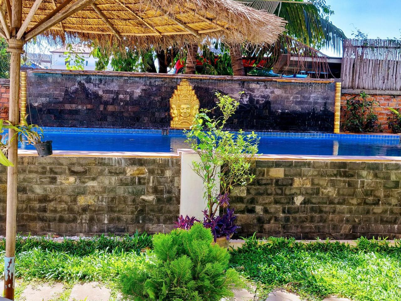 The Cashew Nut Villas シェムリアップ エクステリア 写真