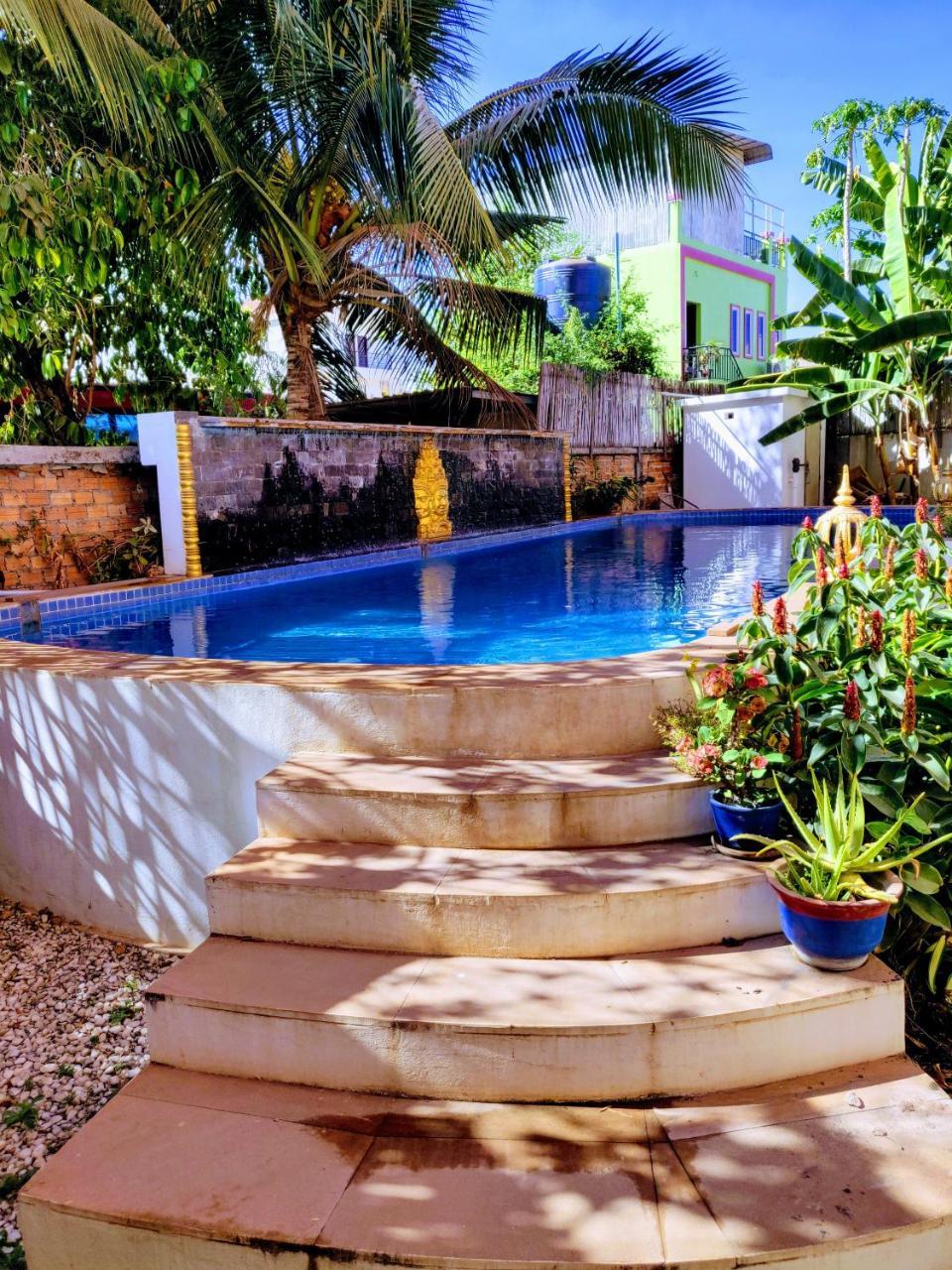 The Cashew Nut Villas シェムリアップ エクステリア 写真